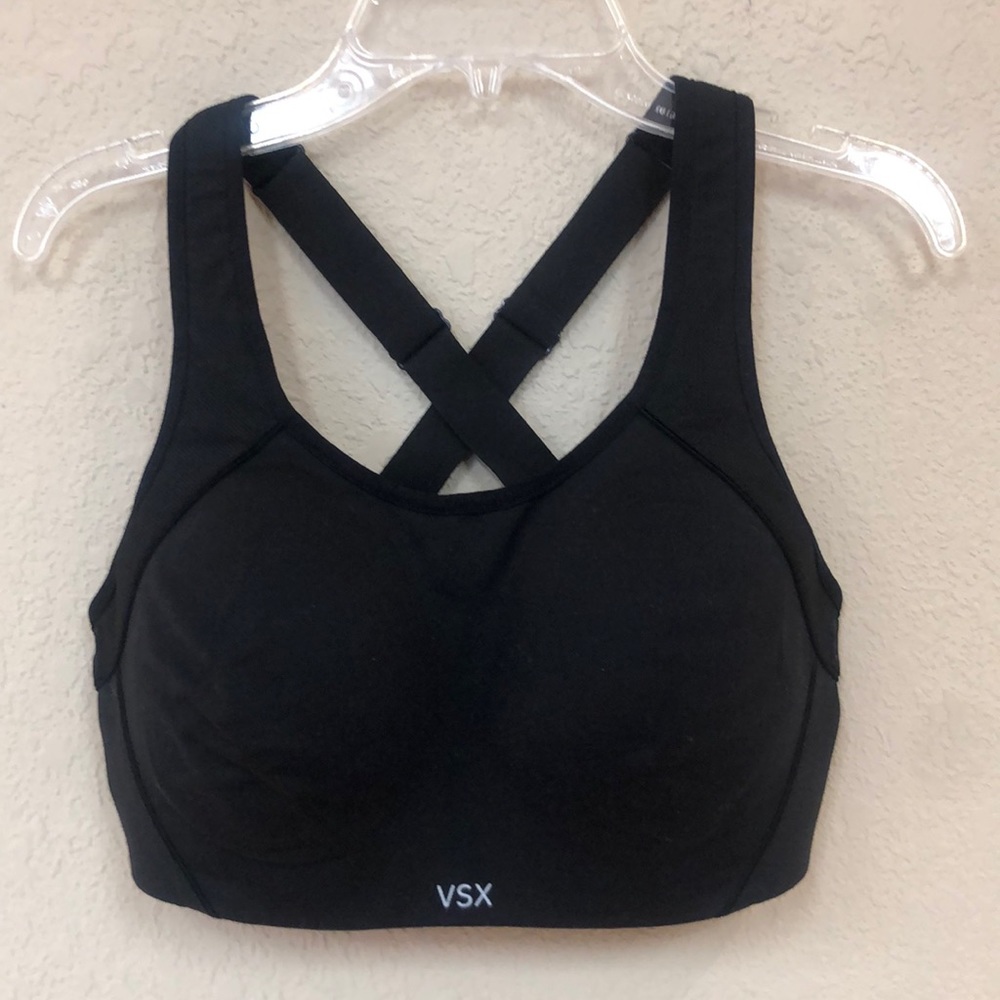 Victoria's Secret Victoria Sport Strappy Bra size 34D